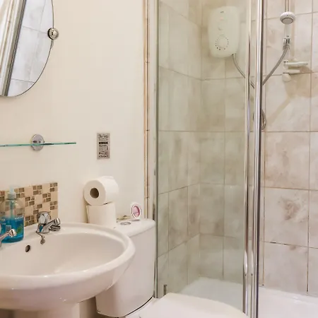 Lair Close *
